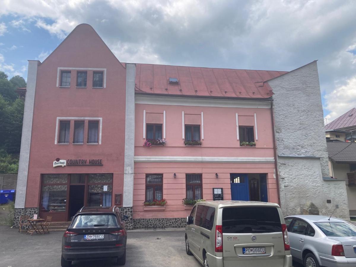 Country House & Restaurant Hronec Екстериор снимка